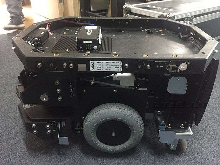 機(jī)器人底座三維掃描